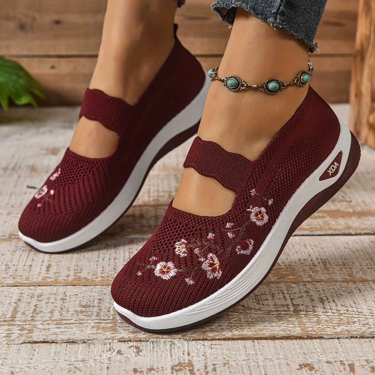 LumaBloom™ – Baskets Tricotées Printanières